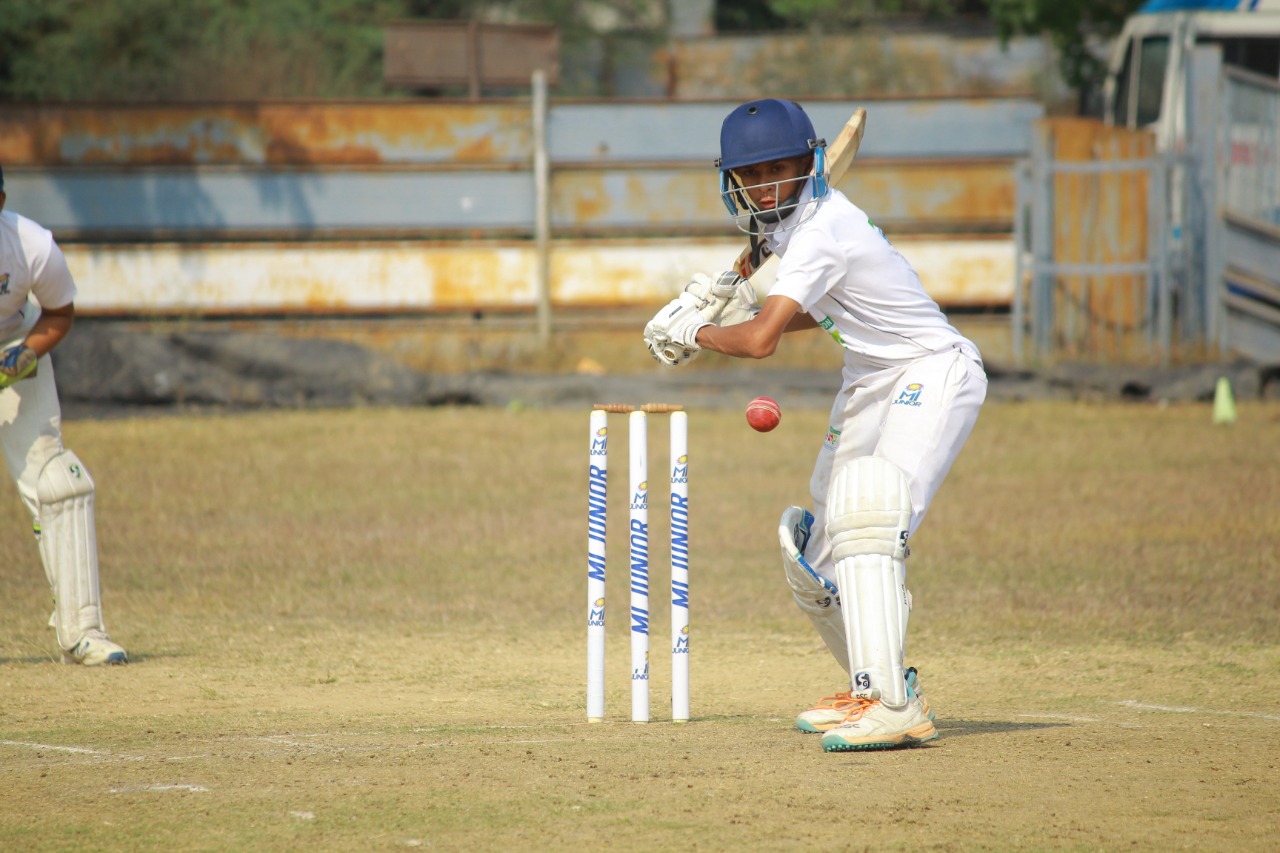 एमआय ज्युनियर आंतरशालेय क्रिकेट स्पर्धा: सेंटर पॉइंट स्कूलच्या विजयात शतकवीर अध्ययम चमकला